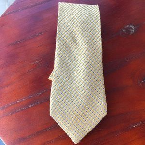 Michael Kors 100% Silk Yellow & Blue EUC Tie
